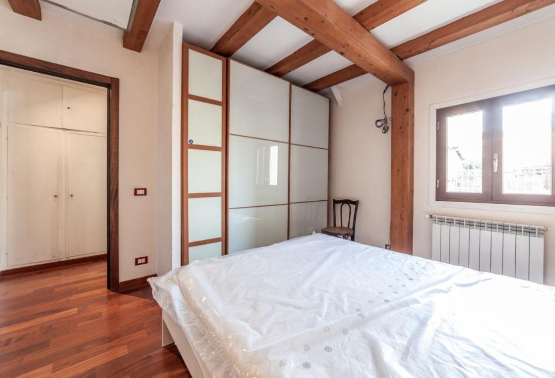 Chalet Domus Colosseum, Detached House Just Few Steps From The Colosseum