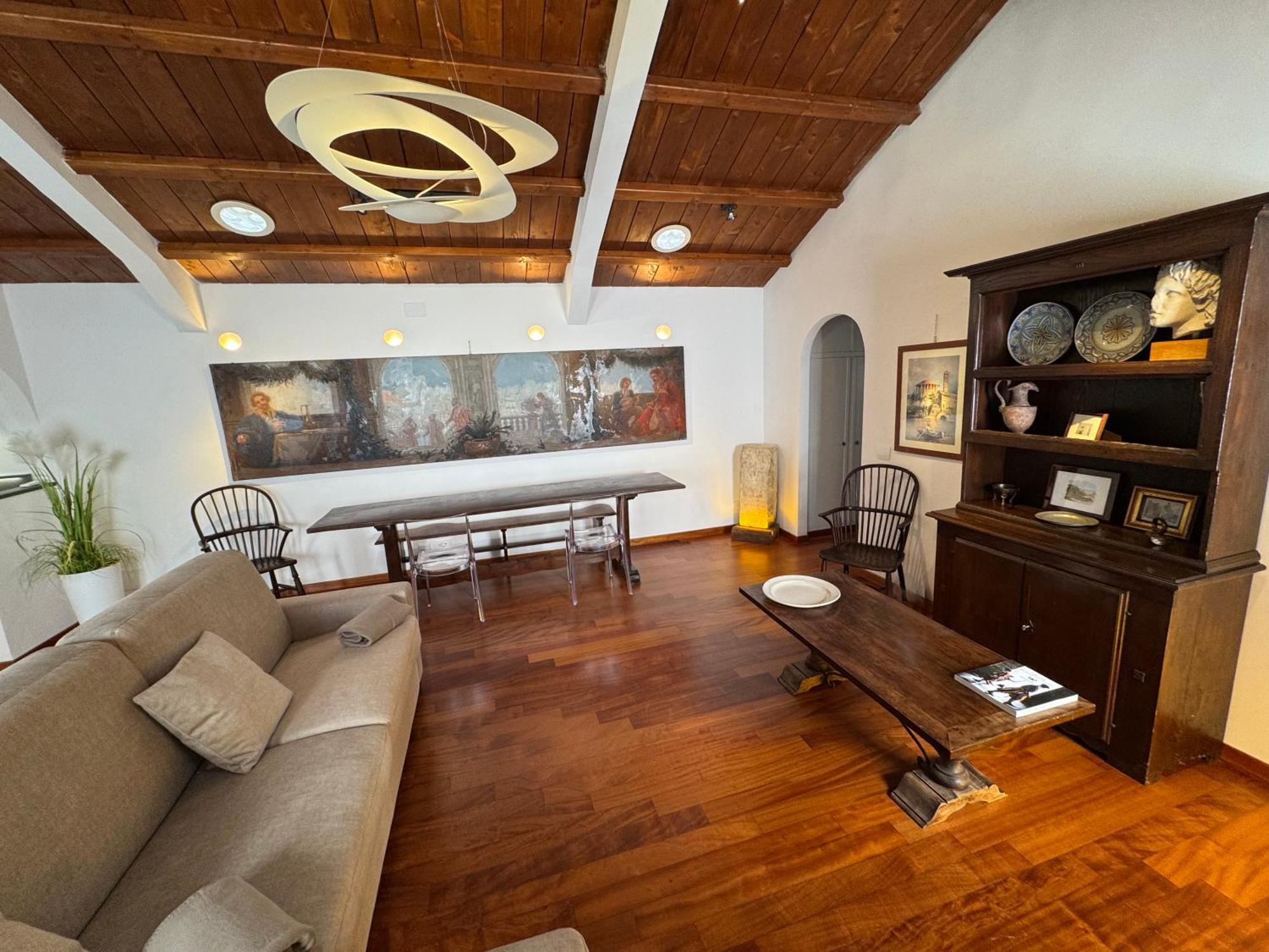 Domus Colosseum, Detached House Just Few Steps From The Colosseum Roma